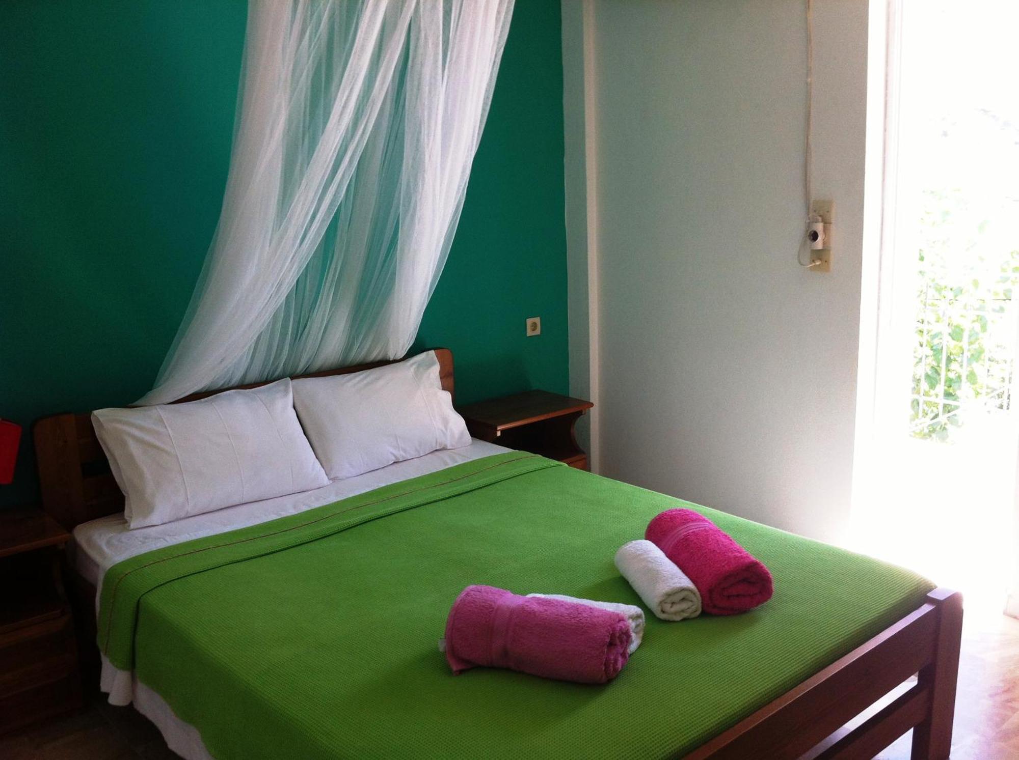 Apartment Mourkos-apartments Kryoneri (Aetolia-Acarnania)